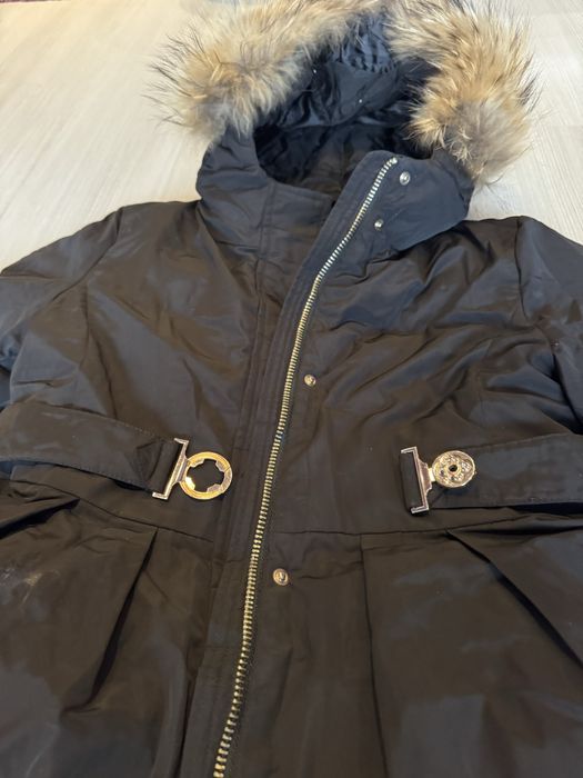 Дамско зимно яке с качулка от естесвен косъм