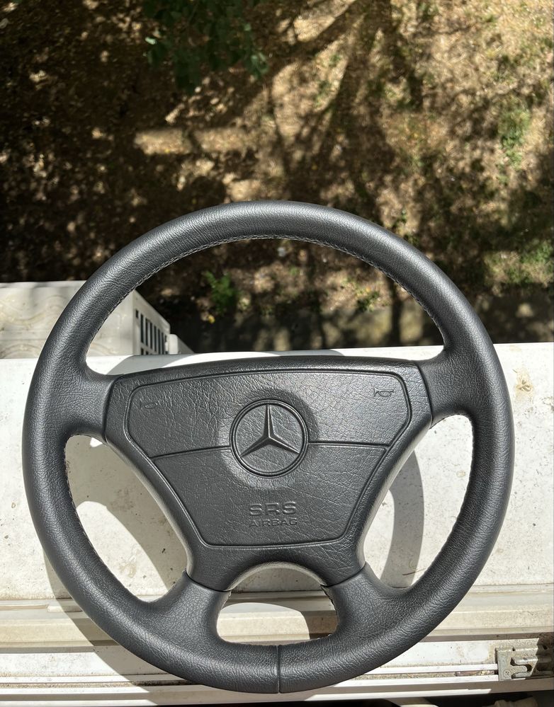 Волан Mercedes Sportline W124