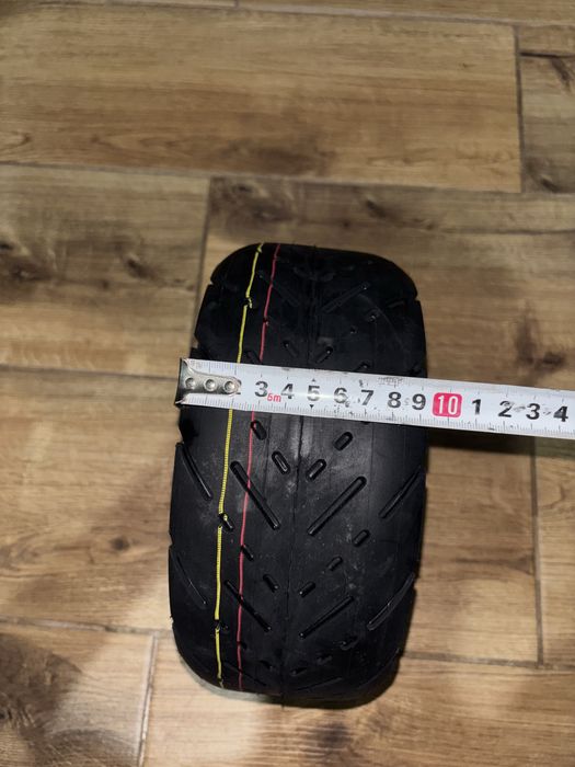 Cauciucuri trotinetă electrică 10 inch 90/55-6,170 de lei două bucăți