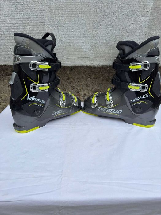 Clapari ski schi Dalbello Vantage Sport marime Eur:46 Mondo:30