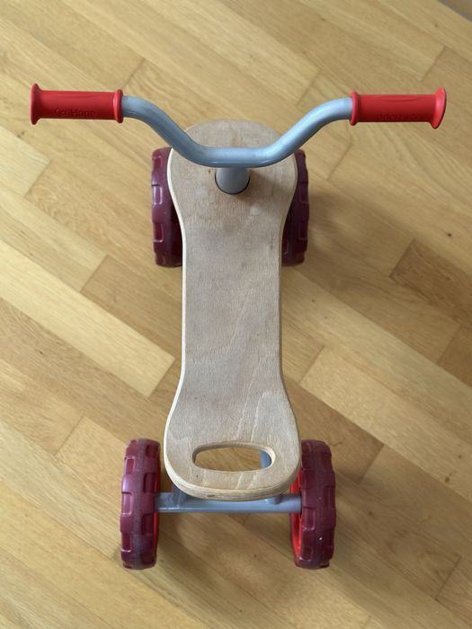 Bicicleta fara pedale Hape Trail Rider, din metal si lemn, cu 4 roti