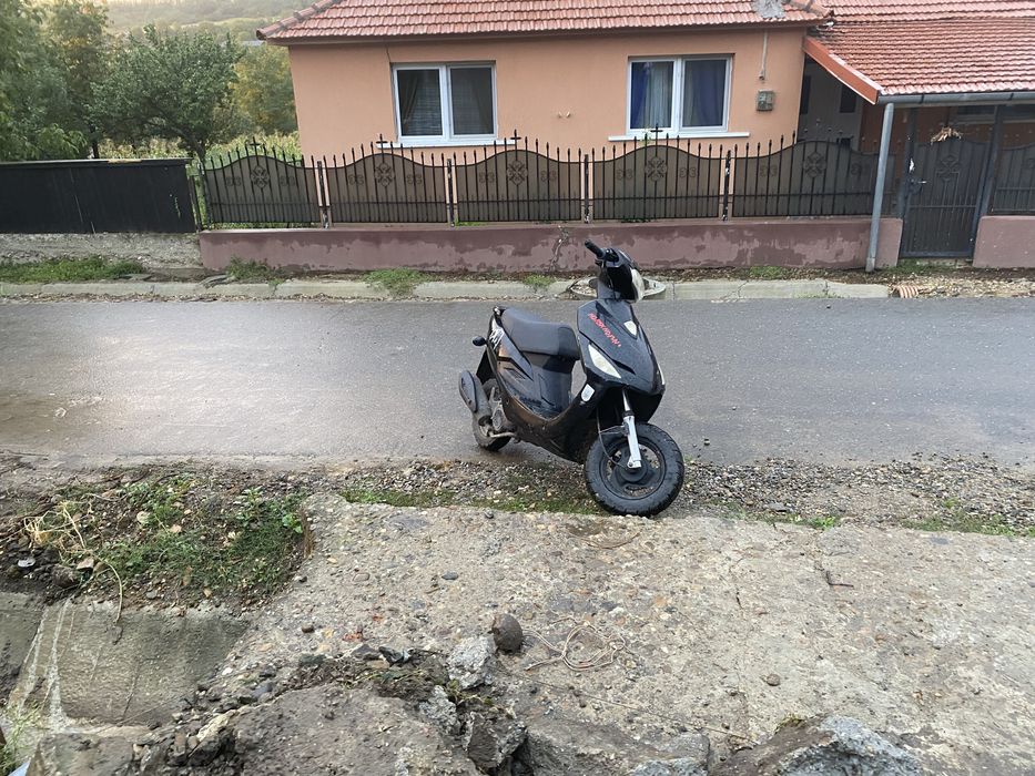 Scuter Generic 50cc