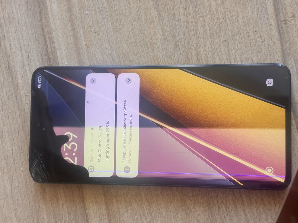 Продам poco x6 pro с разбитым экраном