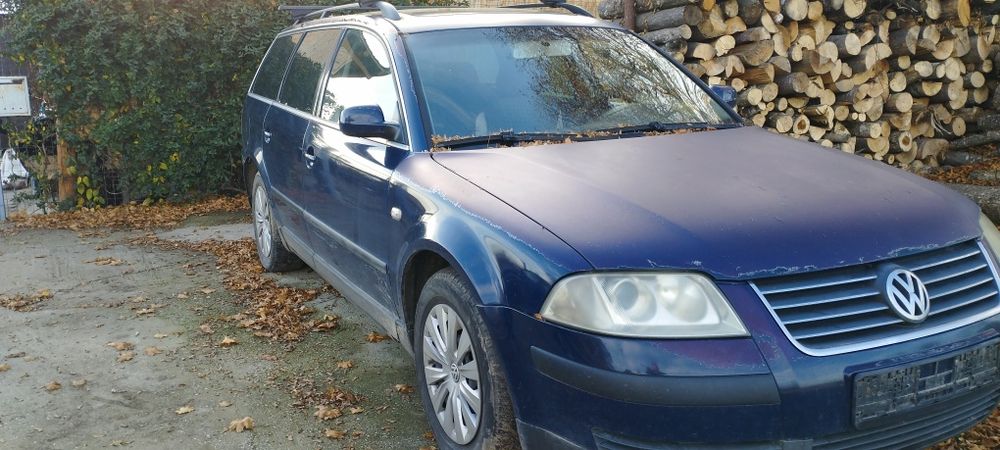 Dezmembrez Passat an fabricație 2003 cod motor AVB 101 cai