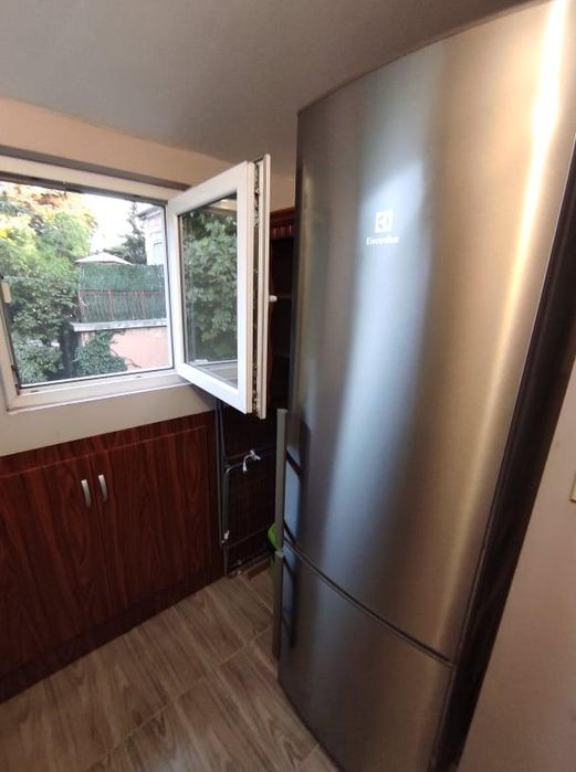 Едностаен апартамент, под наем, Център