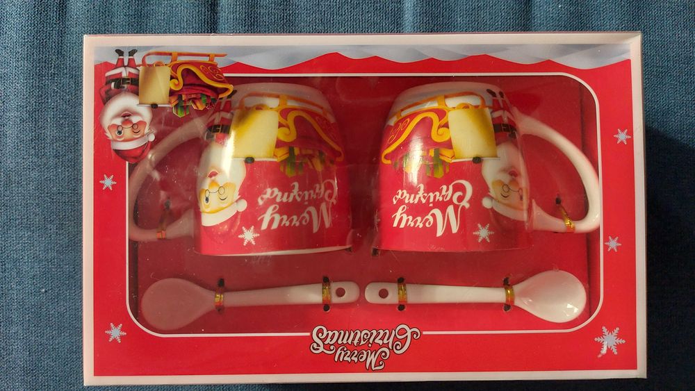 Коледни чаши за кафе/чай