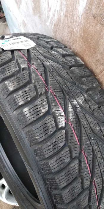 Nokian hakkapeliitta r2 suv