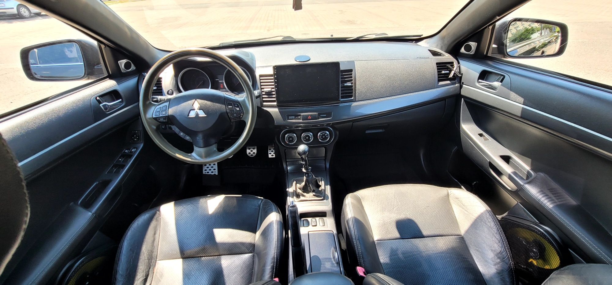 Mitsubishi Lancer
