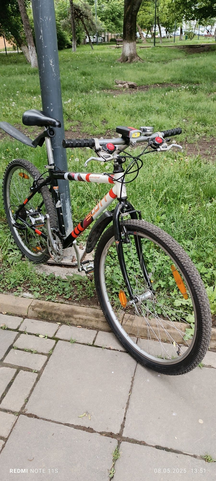 Biciclete cu rotile de 26"-Pret in descriere/bicicleta