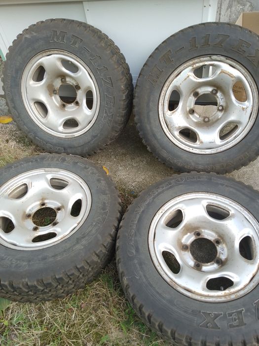 Гуми с джанти за Гранд Витара 2000