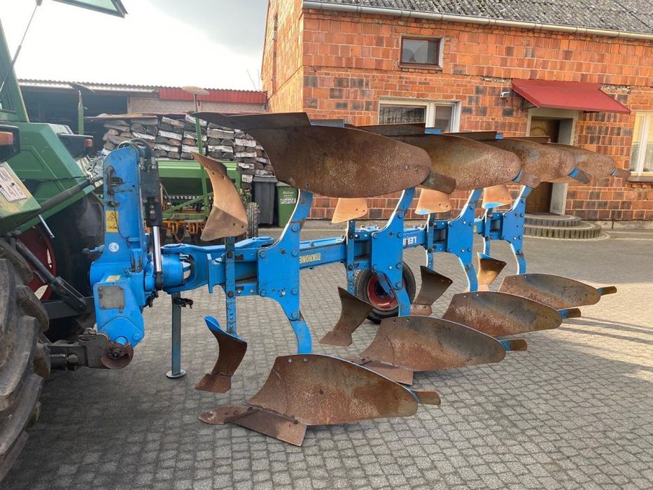Lemken europal 7 4+1 Sotiladi