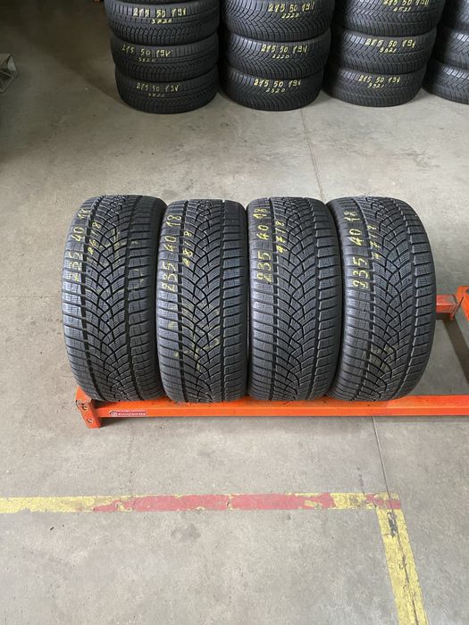 Anvelope iarna 235/40/18 Goodyear Ultra Grip Performance 235 40 18 R18