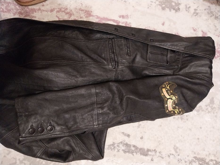 Von Dutch,piele naturală,100%.