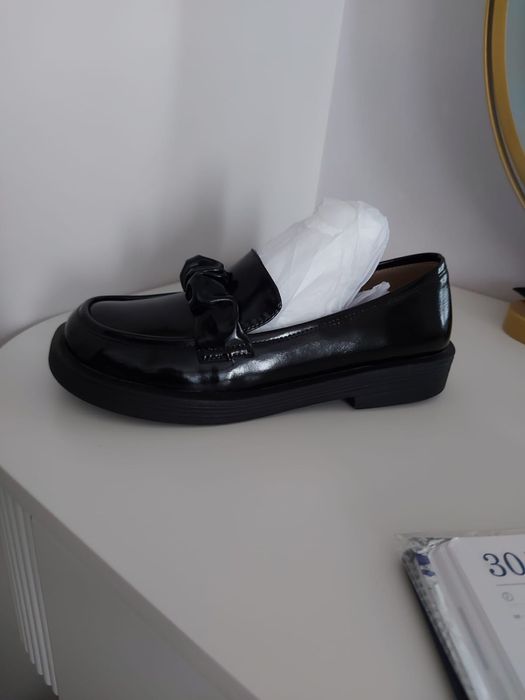 Лоферы женские новые