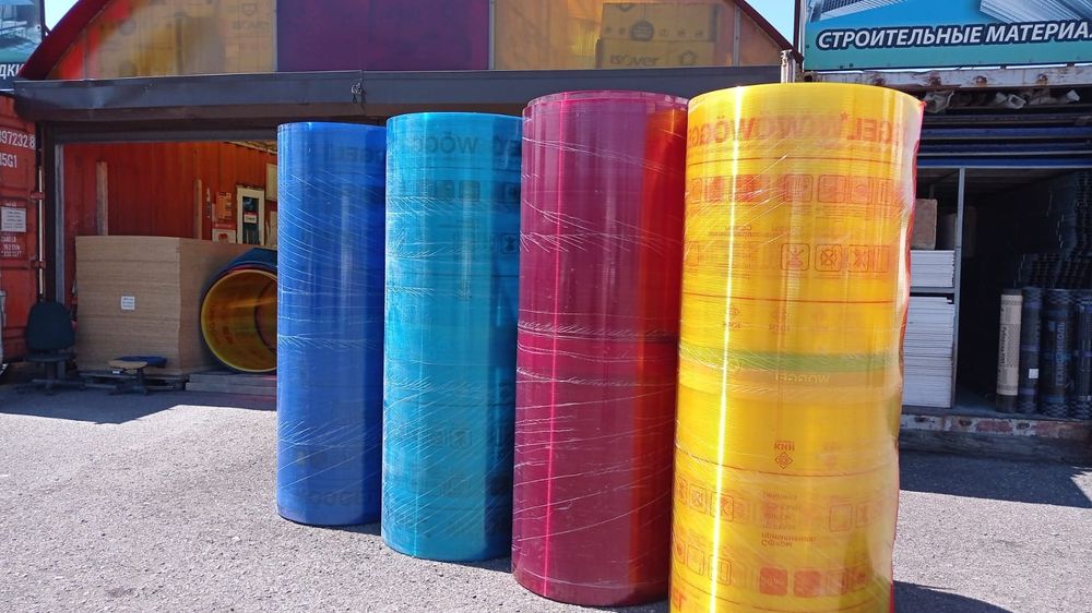 Цветной и прозрачный поликарбонат 6мм 3м,6м,9м,12м