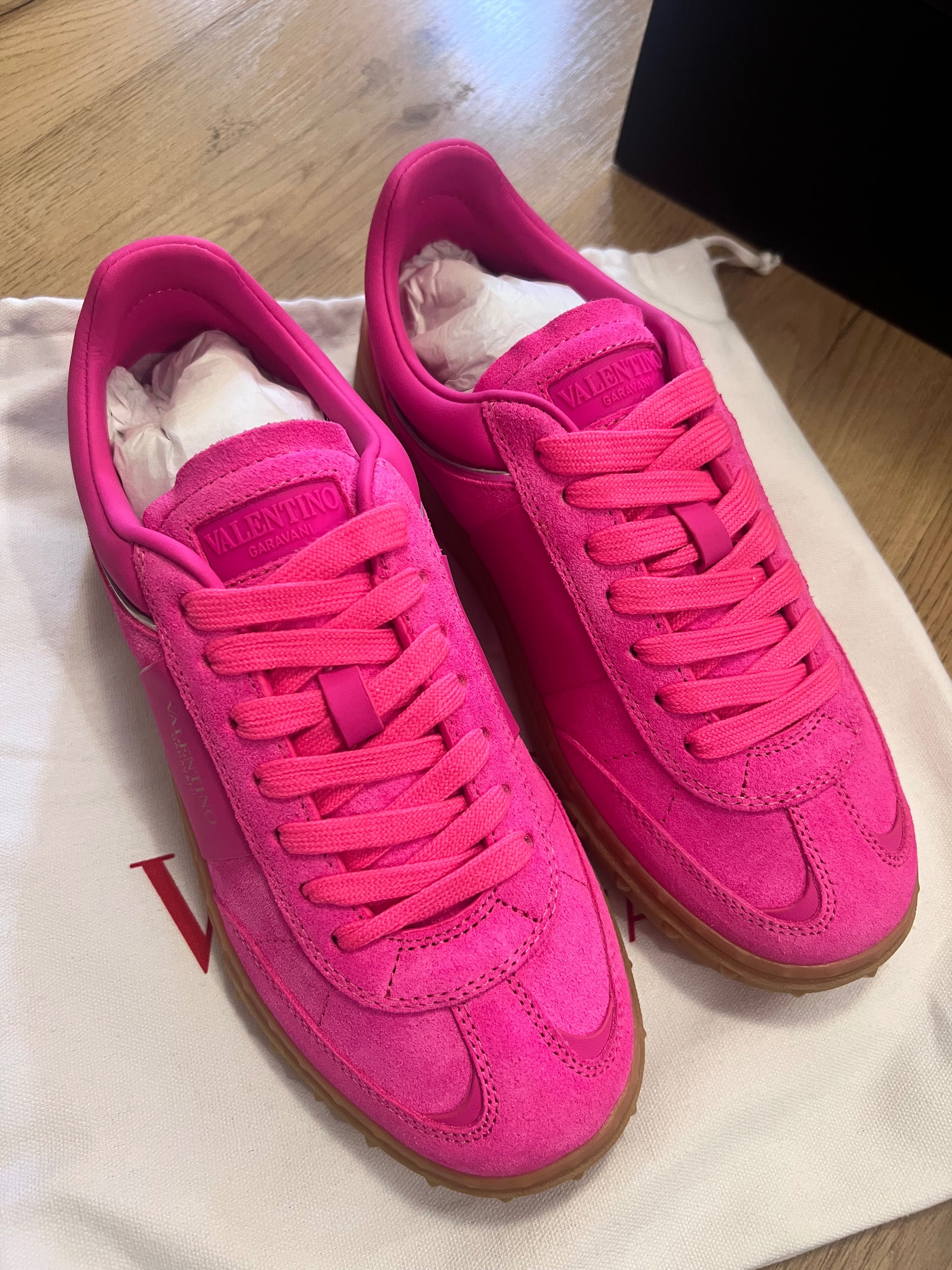 Маратонки valentino