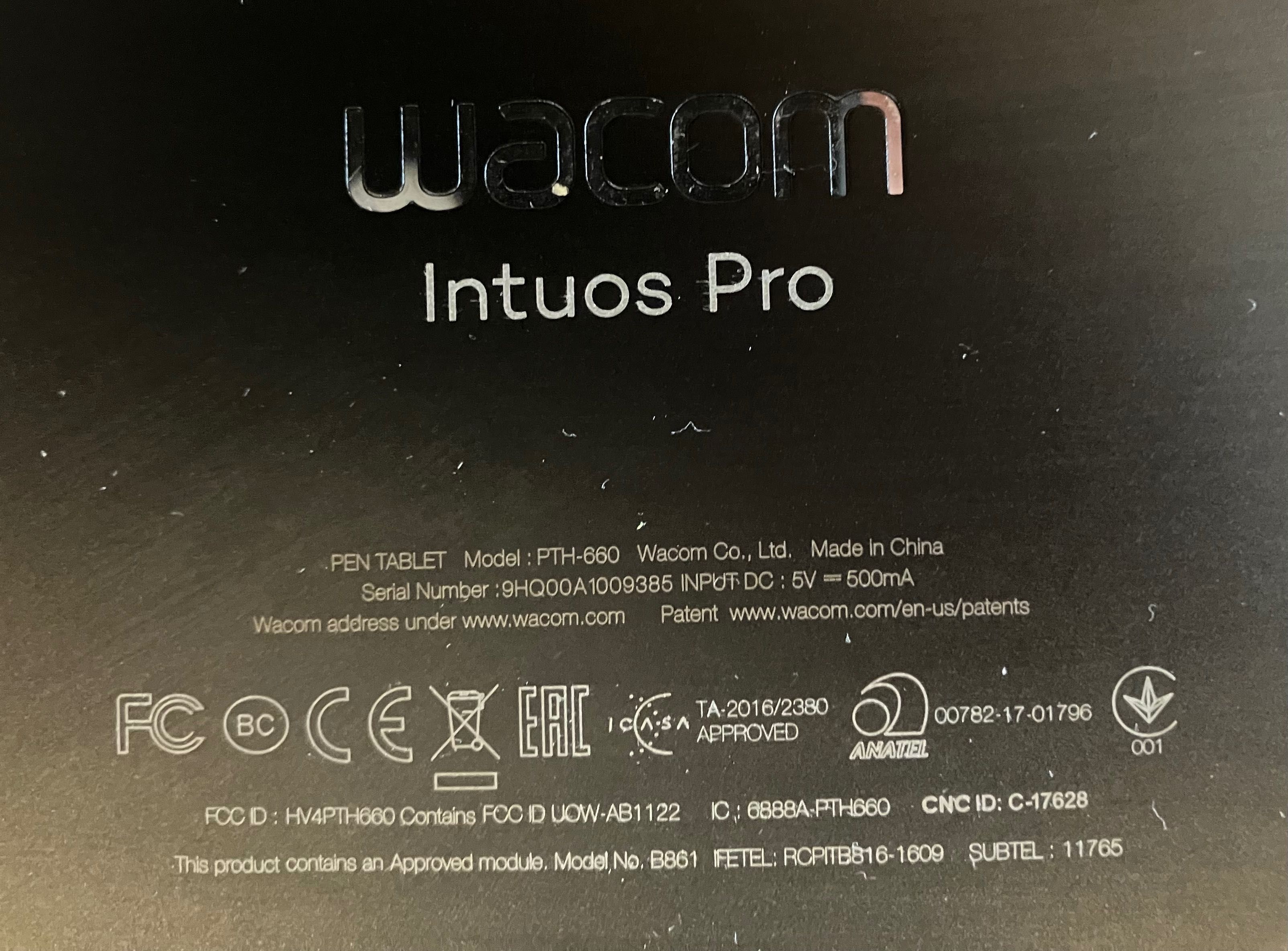 Графичен таблет Wacom Intuos Pro Medium (PTH-660) Pen Tablet (черен)