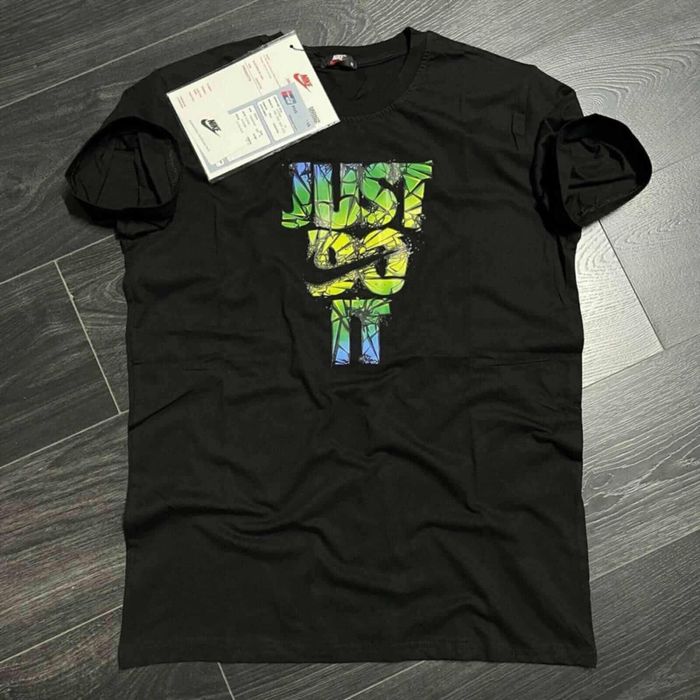 Нови мъжки тениски