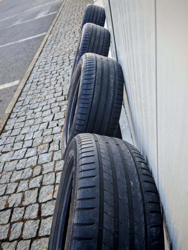 Anvelope vara 235/55 R 18 scorpion Verde