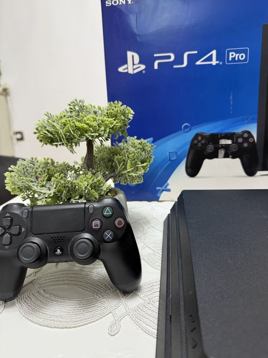 [PS4]Playstation 4 Pro 1TB  • 4K HDR • Оригинален джойстик + кабели