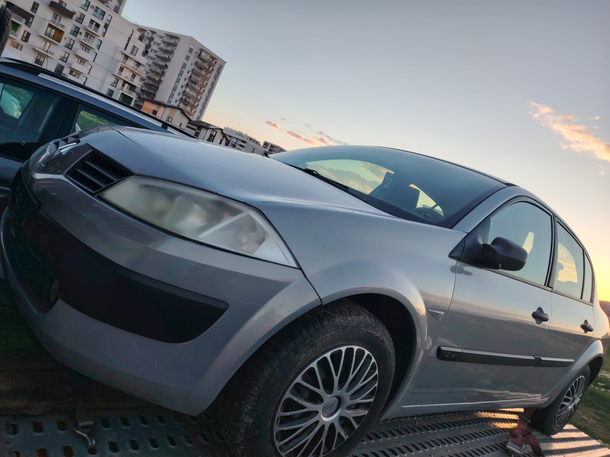 Piese Renault Megane 2 1.6 16 valve