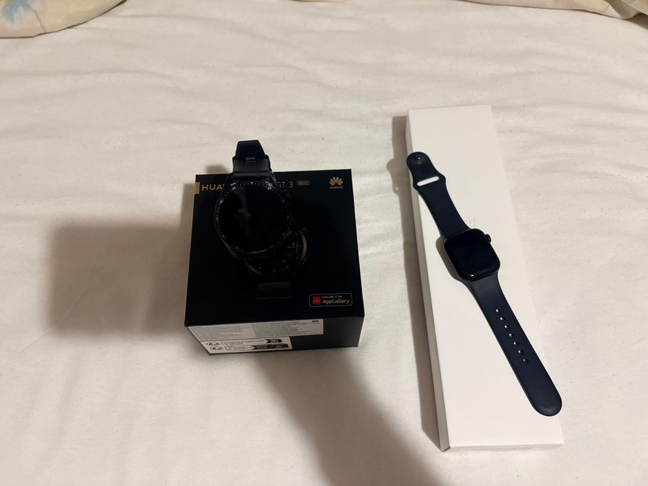 Huawei Watch GT3 Apple Watch Series 8