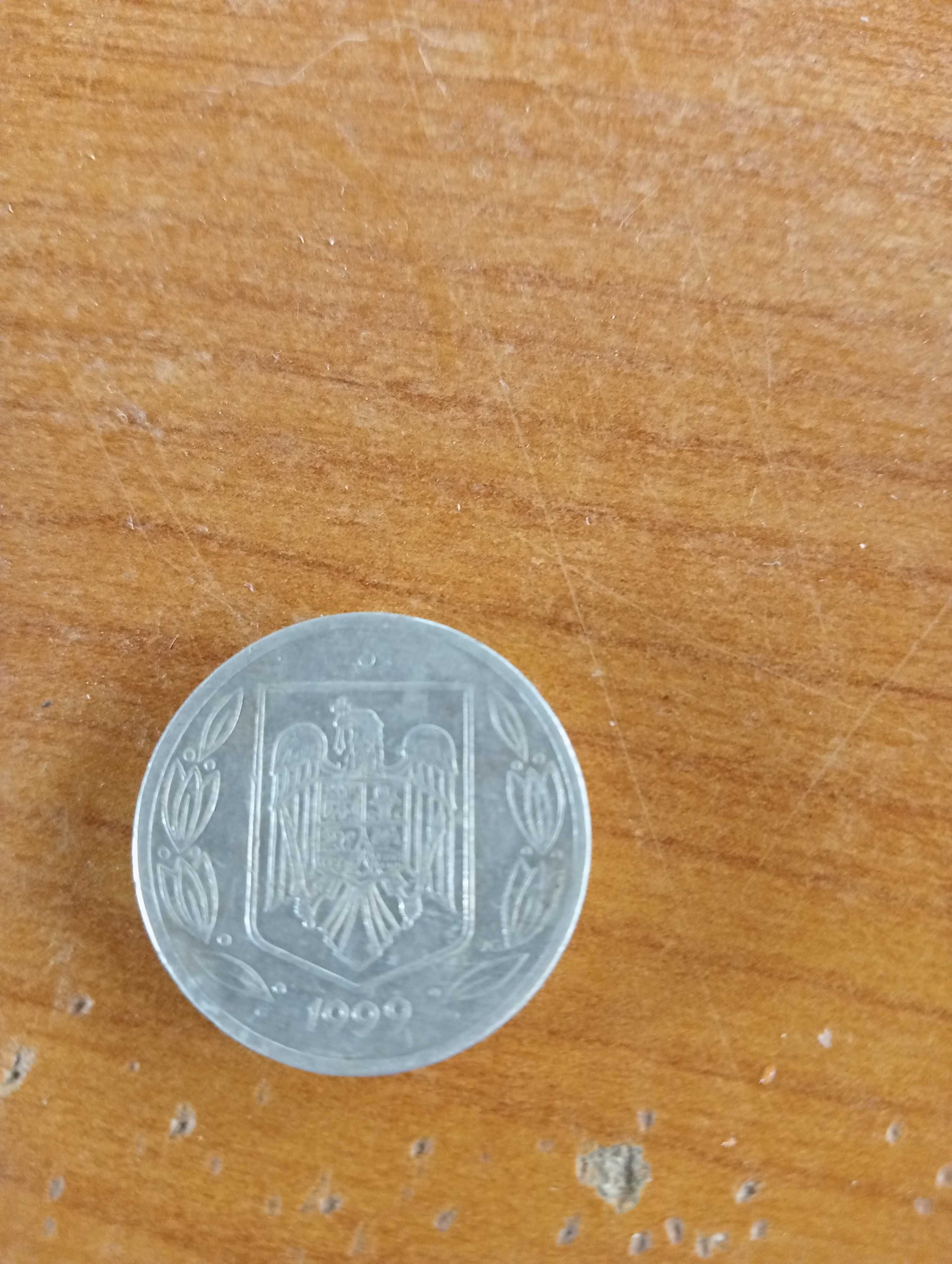 Vând moneda 500 lei din 1999