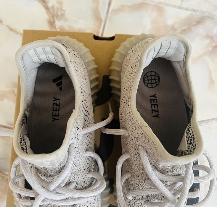 Yeezy Boost 350 V2 Slate