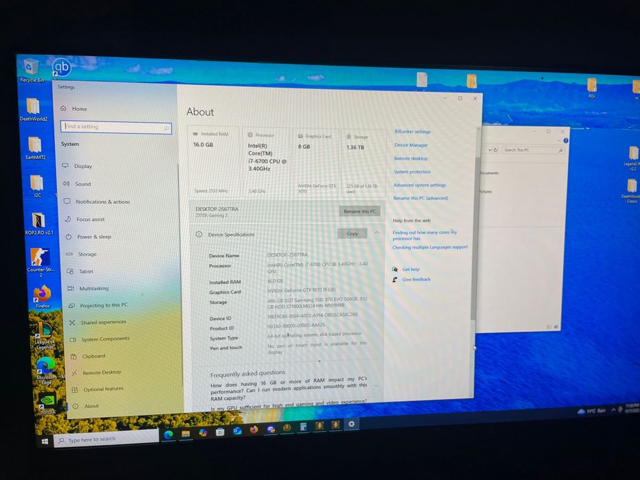 Vand PC Gaming + Monitor Ieftin Si Bun