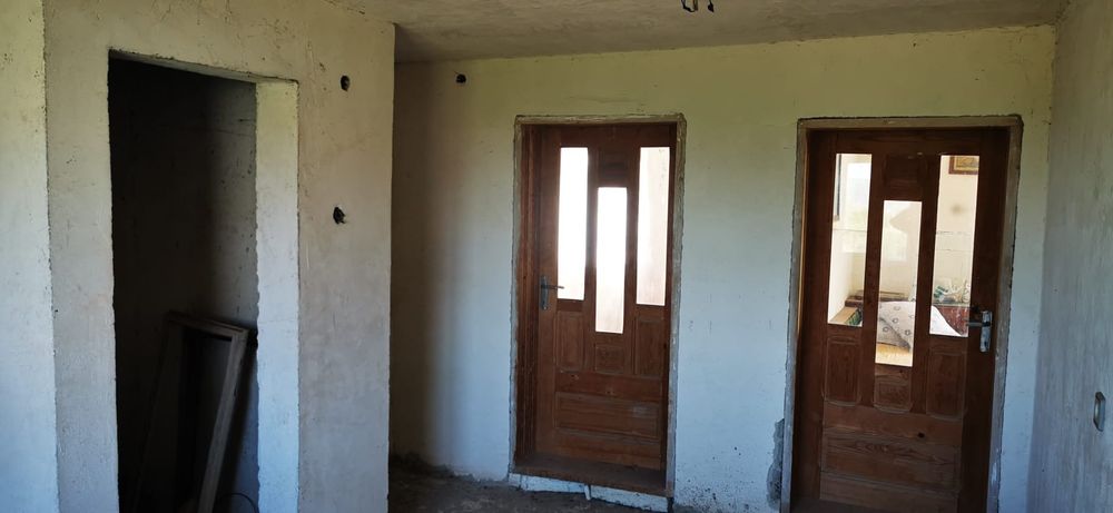 Casa 6 camere cu subsol sibteren 4000mp