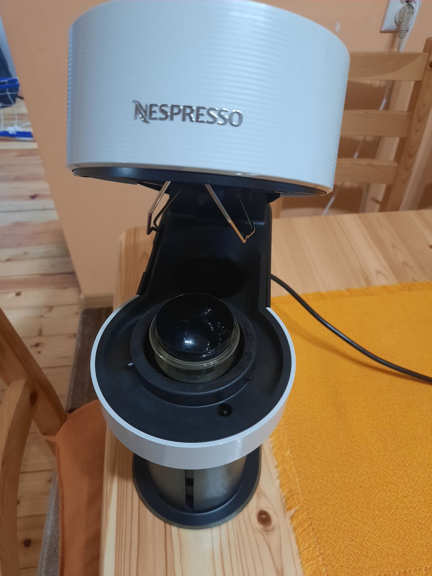 Кафемашина Nespresso Vertuo