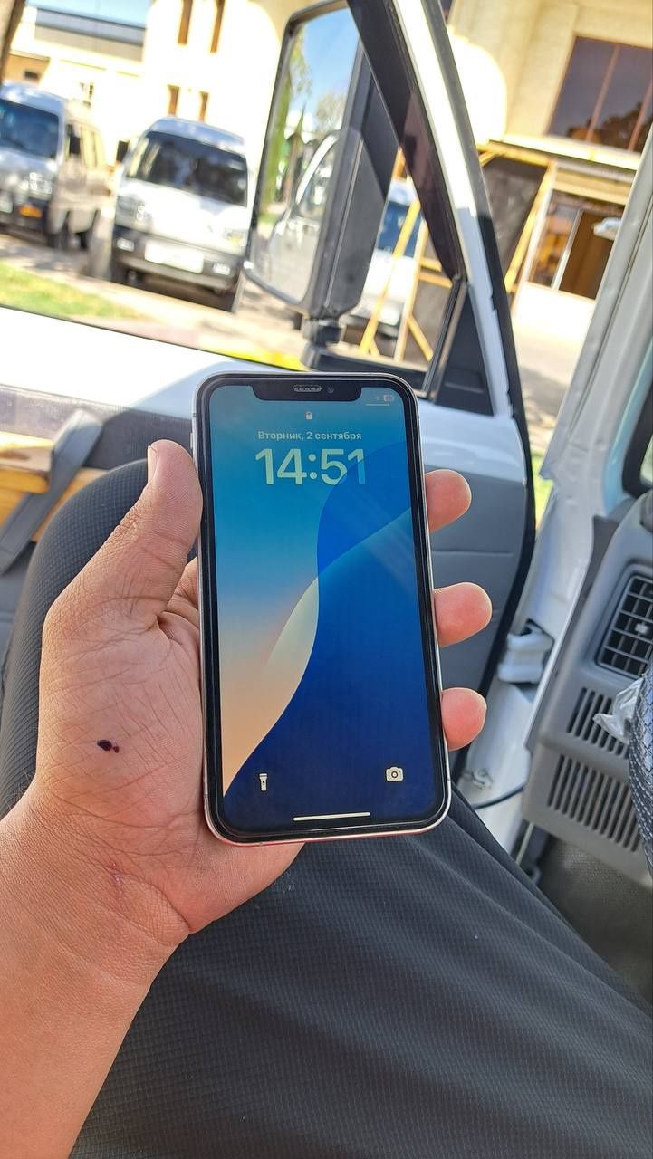 Iphone xr 15 pro korpus Arzonga 15 pro ishlatishni xoxlaydiganlar uchu