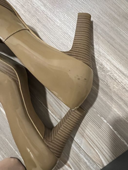 Pantofi 39 bej piele lacuita Salamander