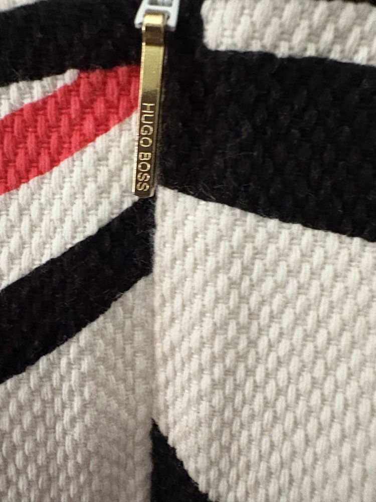 Hugo Boss рокля 100% памук