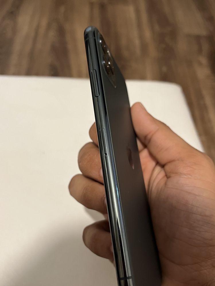 Iphone 11 Pro Max 64 gb 96% батерия
