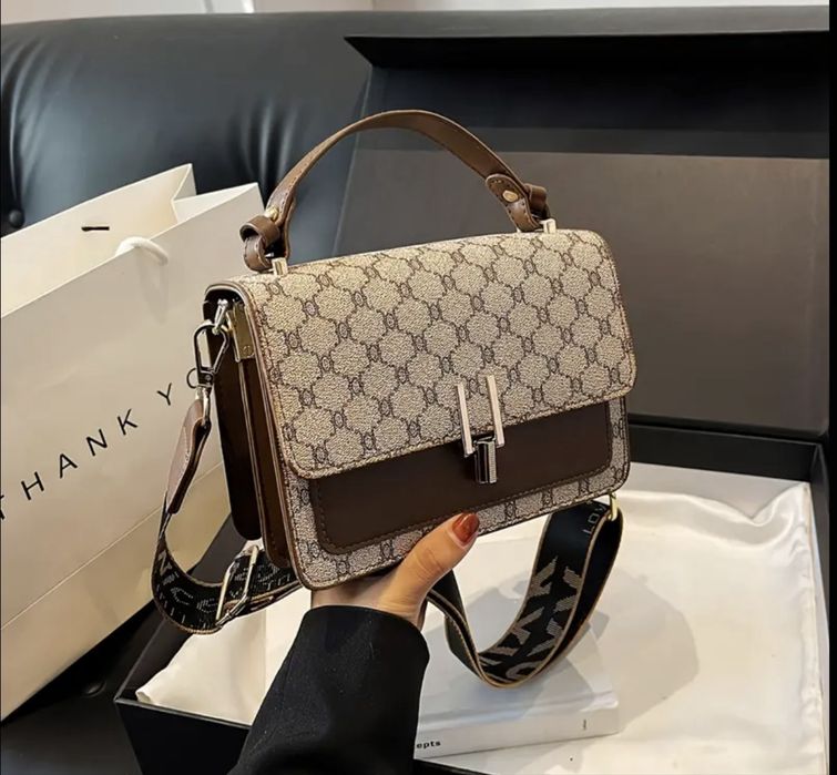 Дамска кожена чанта