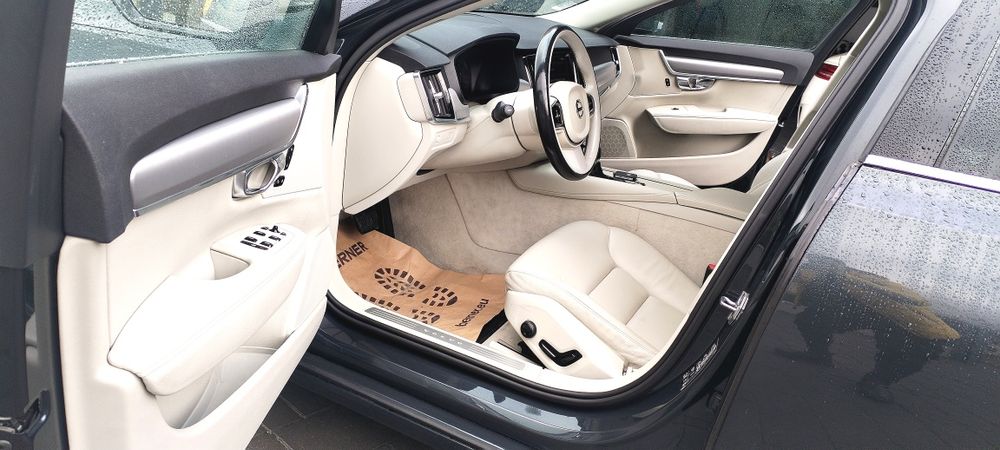 Volvo V 90 4x4 235 Cp ***Superb***