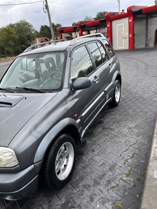 Suzuki grand vitara