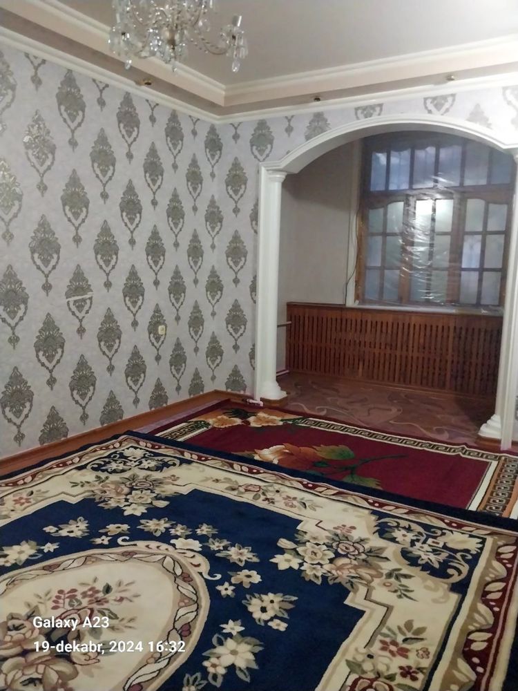 Чилонзор метро бекати, оптика томонида, 2-қават.