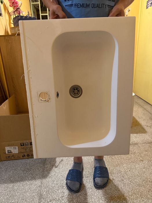 Мивка за баня ,ползвана кратко ,без забележки