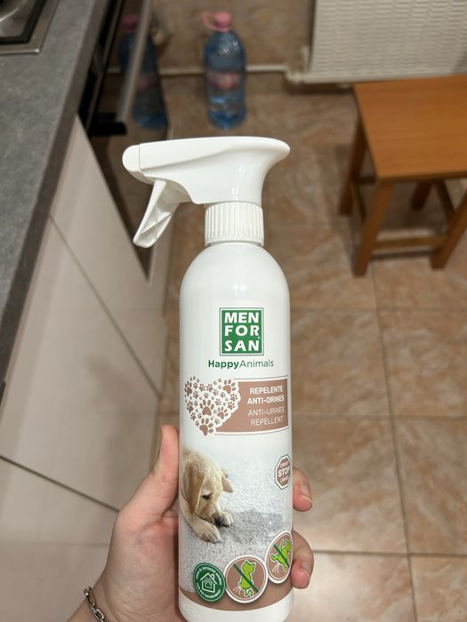 Spray repelent animale