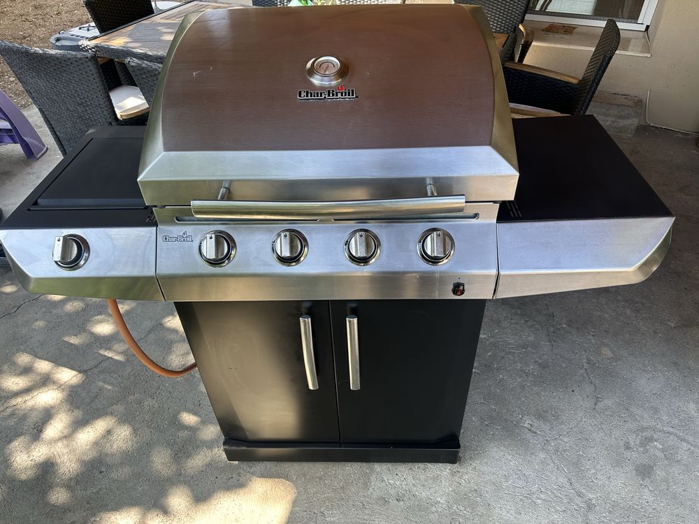 Газово барбекю Char Broil