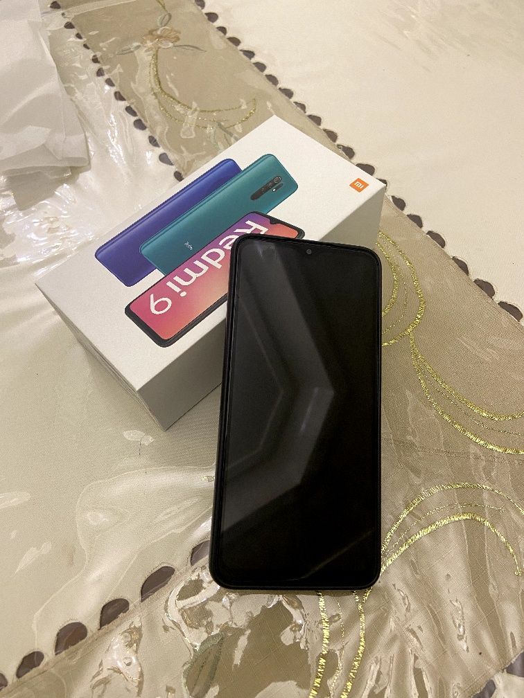 Redmi 9 karobka dakument bor ideal xolatda