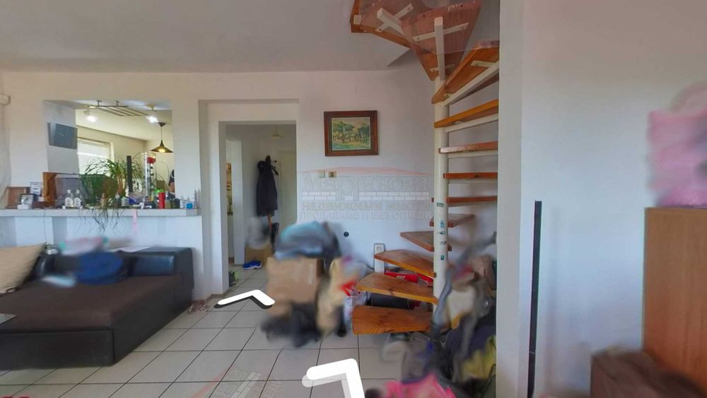 Мебелиран мезонет с обща площ от 105 кв.м.