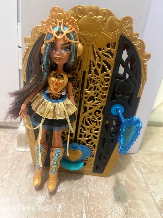 Спешно продавамMonster high doll Skulltimatesecrets4 Монстър хай кукла