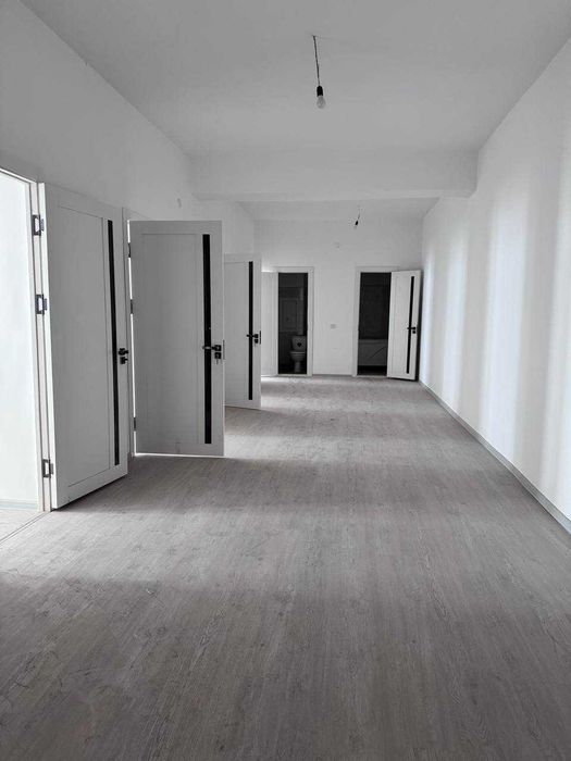 Продаётся квартира в Сергили, с косметическом ремонтом, 121 м2, 4/5/5
