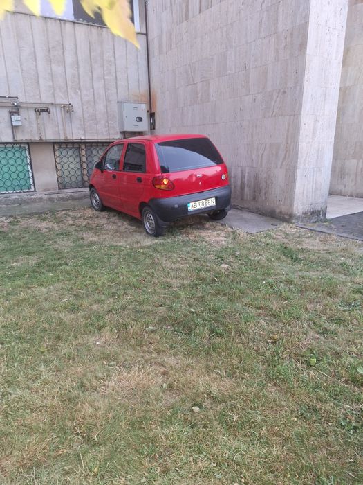 Masina matiz perfect funcțional 2008,1100e negociabil acte valabile 20