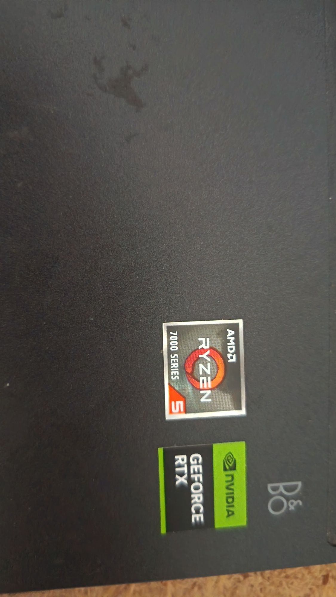 Kompyuter noutbook