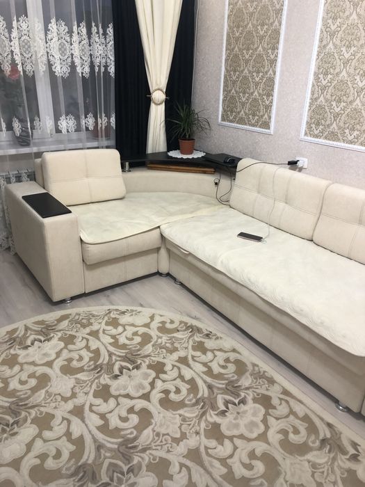 Продам угловой диван