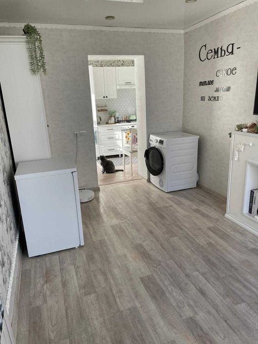 2-комнатная квартира в общежитии!